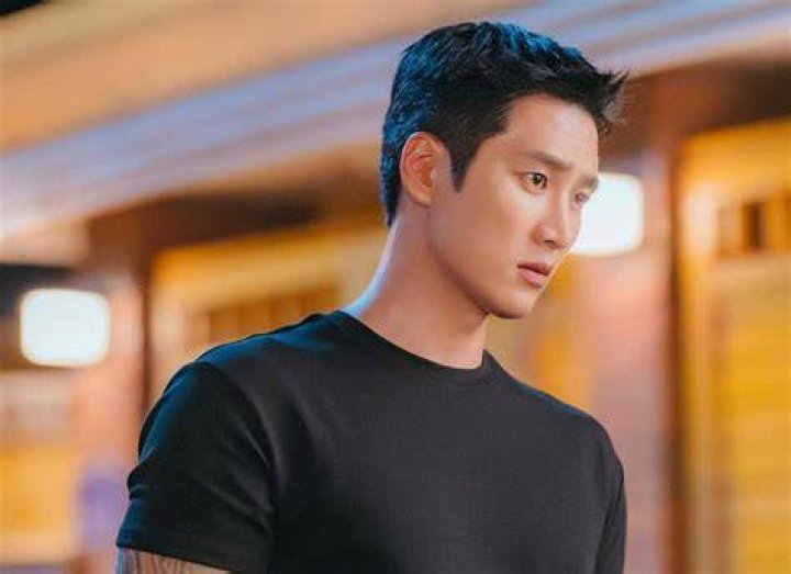 
Ahn Bo-hyun Is Set To Be The Main Lead Actor In The Upcoming Drama “Gold Spoon” 