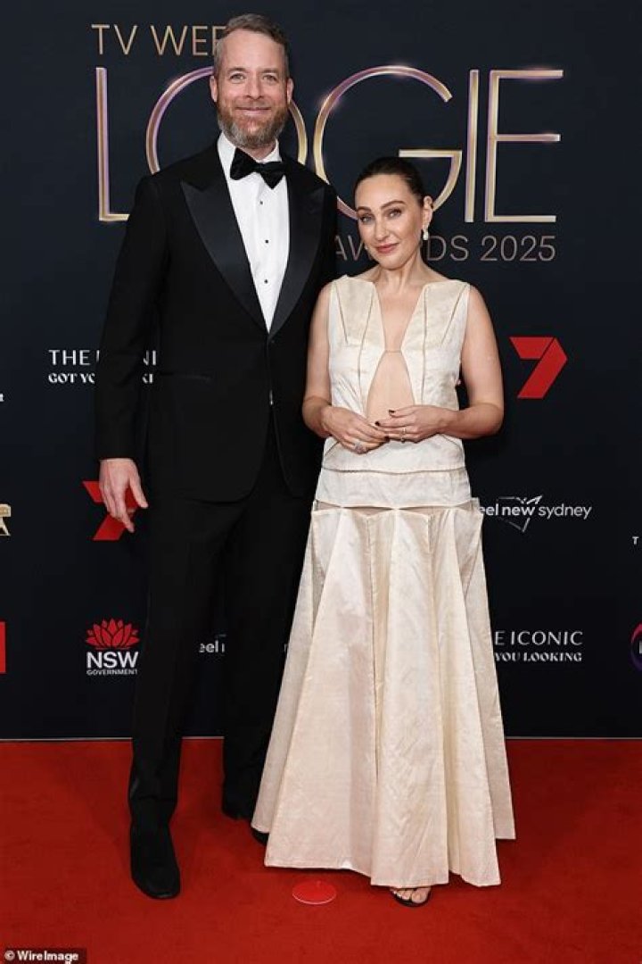 
Hamish Blake and Wife Zoe Foster Blake Raised an Empire Worth 177 Millions 