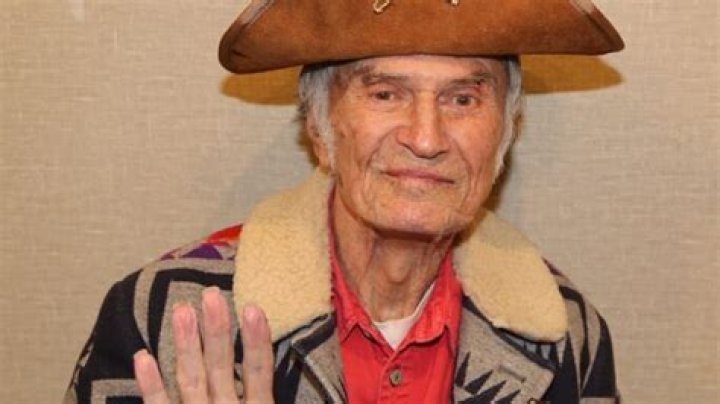 Larry Storch Height, Weight, Net Worth, Age, Birthday, Wikipedia, Who, Instagram, Biography