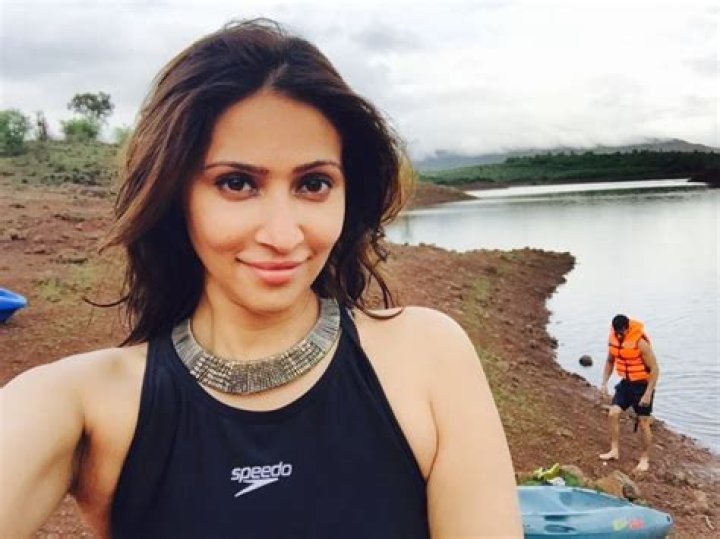 Rishina Kandhari Arshvir Kaur Bajwa Height, Weight, Net Worth, Age, Birthday, Wikipedia, Who, Instagram, Biography