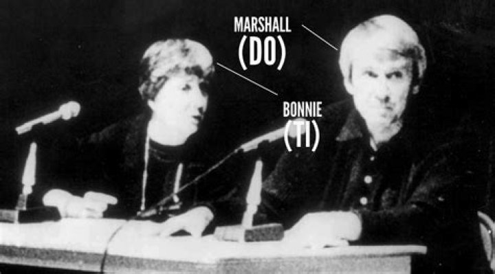
When and How Did Marshall Applewhite and Bonnie Nettles Meet? 