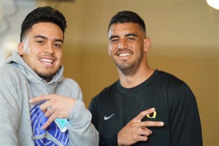 
Who Is Matthew Mariota | Meet Marcus Mariota Brother | Family And Age 