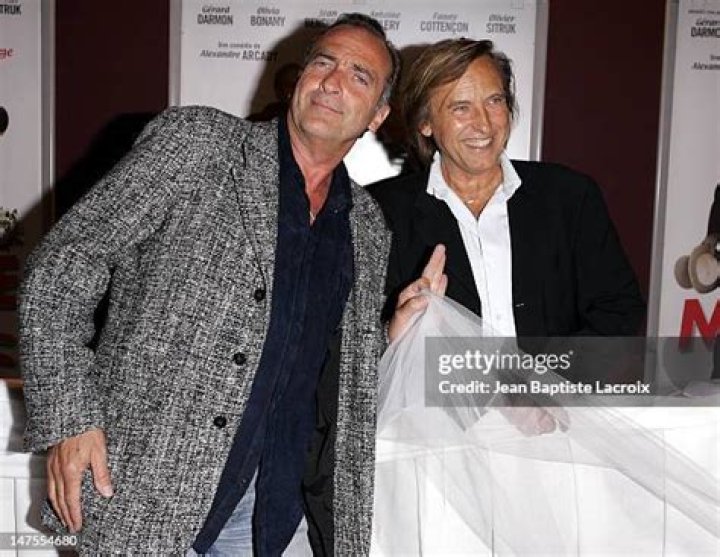 
Yves Lecoq Epouse: Who Is French Humorist Married To? 