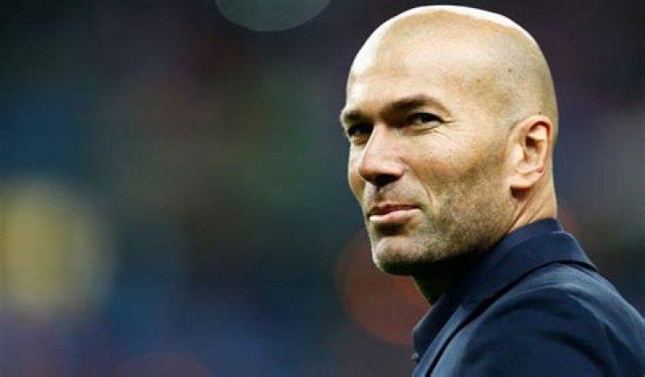 
Zhi Zhou Zidane Height, Weight, Net Worth, Age, Birthday, Wikipedia, Who, Nationality, Biography 